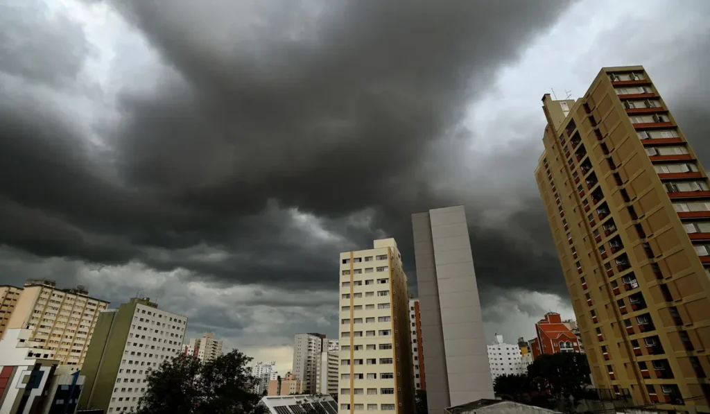 campinas-fecha-parques-das-regioes-norte,-sul-e-leste-neste-domingo,-dia-18-de-janeiro