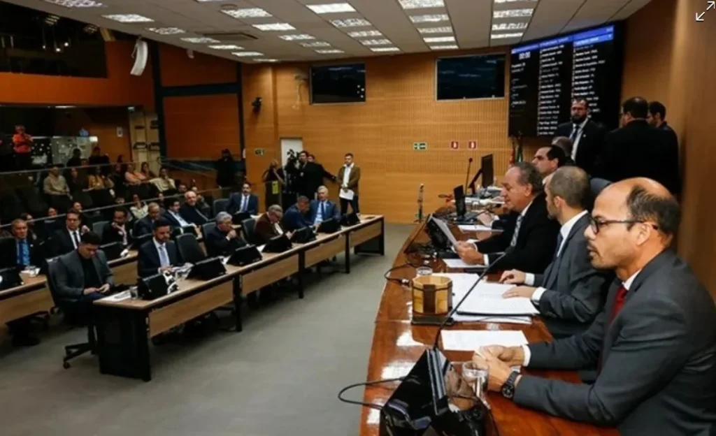mpsp-questiona-criacao-de-105-cargos-comissionados-na-camara-de-campinas