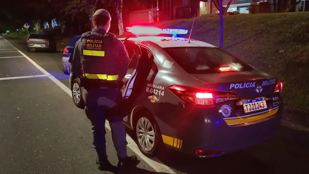 passageiro-e-detido-com-haxixe-durante-operacao-em-rodovia-de-campinas