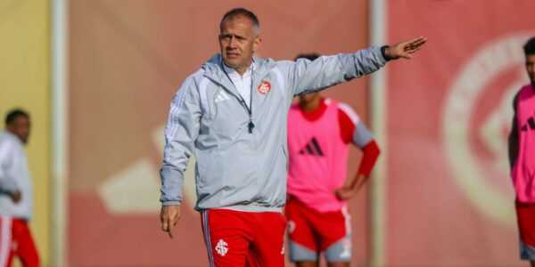 Internacional contrata técnico Eduardo Baptista até o final da temporada internacional-contrata-tecnico-eduardo-baptista-ate-o-fim-da-temporada